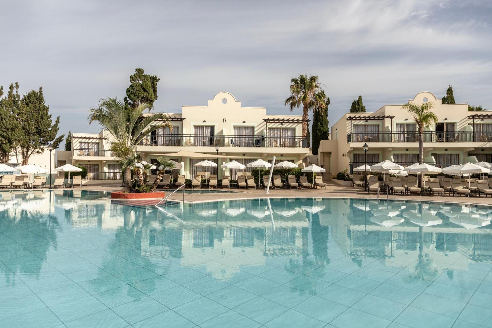 Hotel Louis Paphos Breeze Klorakas Exterior foto
